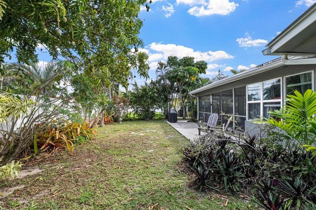 5670 NE 21st Dr, Fort Lauderdale, FL 33308