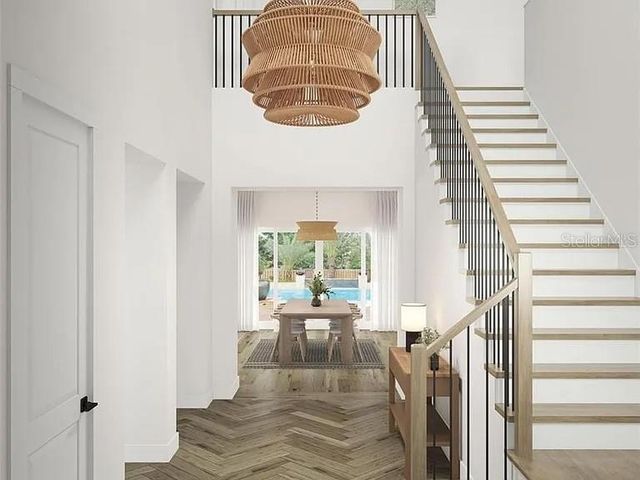 5604 S LYNWOOD AVENUE, Tampa, FL 33611