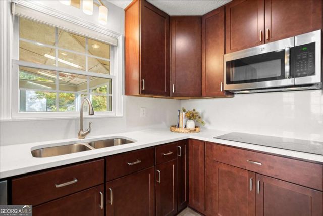 2713 Arbor Summit, Marietta, GA 30066