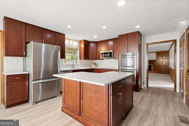 2713 Arbor Summit, Marietta, GA 30066