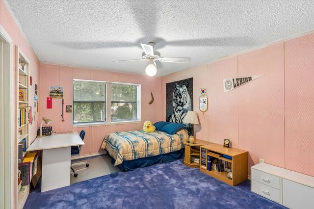 833 Kingston Drive, Mansfield, TX 76063