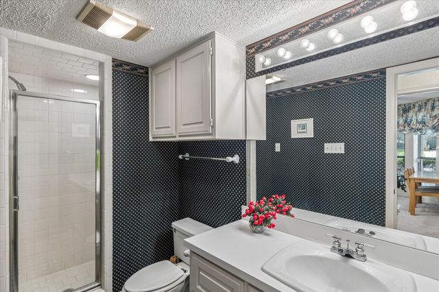 833 Kingston Drive, Mansfield, TX 76063