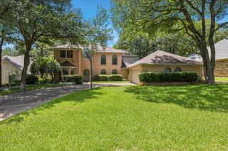 833 Kingston Drive, Mansfield, TX 76063