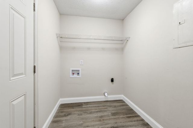 6008 Champion Road B, Chattanooga, TN 37416