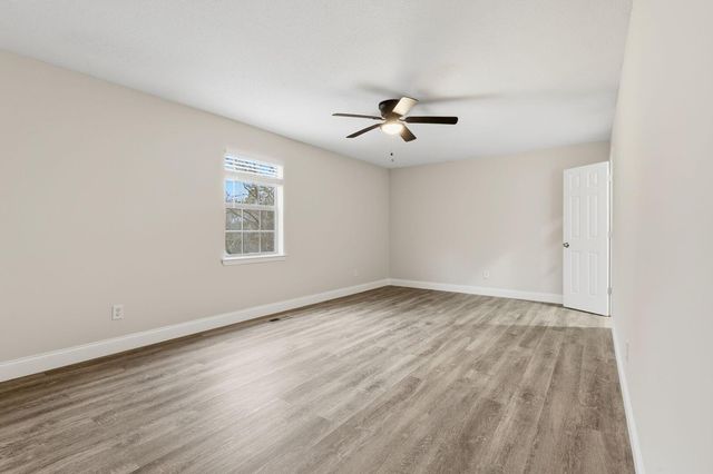 6008 Champion Road B, Chattanooga, TN 37416