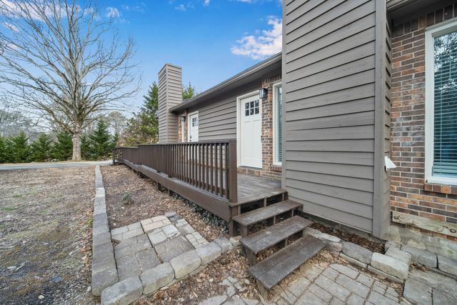 6008 Champion Road B, Chattanooga, TN 37416