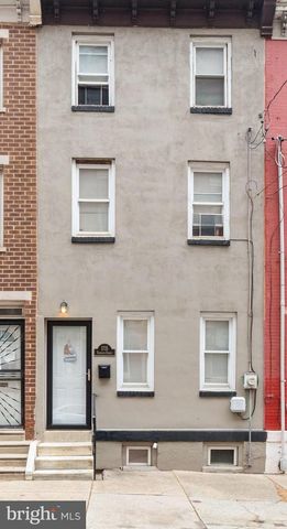 1715 W THOMPSON ST, Philadelphia, PA 19121