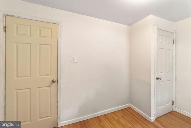 1715 W THOMPSON ST, Philadelphia, PA 19121