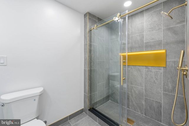 521 PARKWAY DR, Fairless Hills, PA 19030
