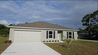 2995 Wilkinson Avenue SE, Palm Bay, FL 32909