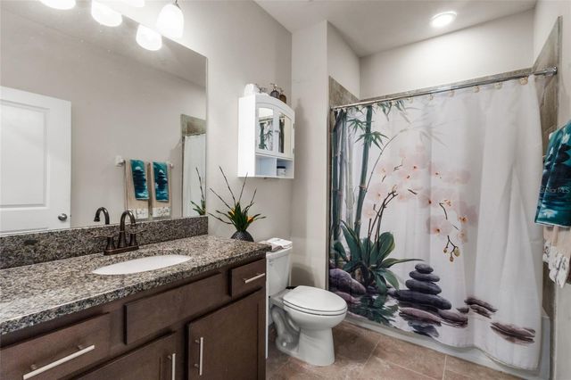 8312 ENCLAVE WAY 103, Sarasota, FL 34243