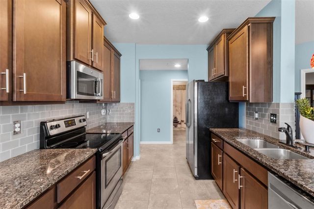 8312 ENCLAVE WAY 103, Sarasota, FL 34243