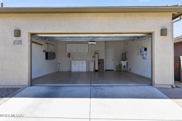 14041 E Stanhope Boulevard, Vail, AZ 85641
