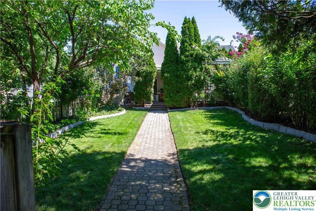 2314 North 1st Avenue, Whitehall Twp, PA 18052