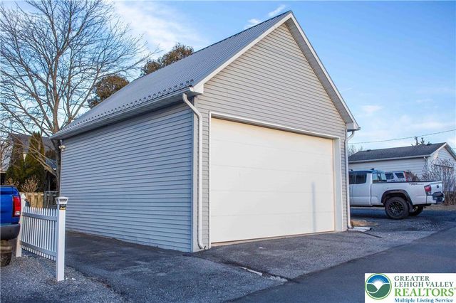 2314 North 1st Avenue, Whitehall Twp, PA 18052