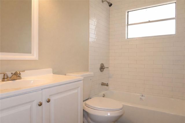 14670 DOUGLAS DRIVE, Dade City, FL 33523