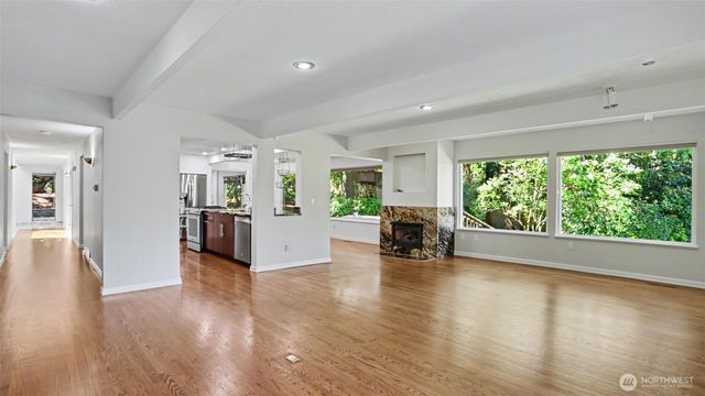 2311 185th Place NE, Redmond, WA 98052
