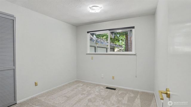 2311 185th Place NE, Redmond, WA 98052