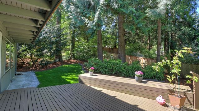 2311 185th Place NE, Redmond, WA 98052
