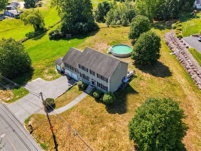 341 Primrose Hill, Dracut, MA 01826