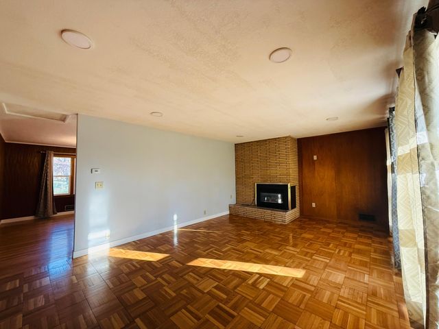 8431 Palm Street NW, Coon Rapids, MN 55433