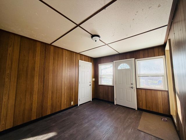 8431 Palm Street NW, Coon Rapids, MN 55433