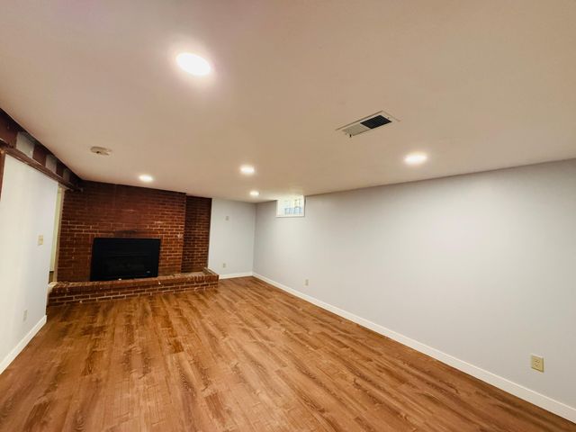 8431 Palm Street NW, Coon Rapids, MN 55433