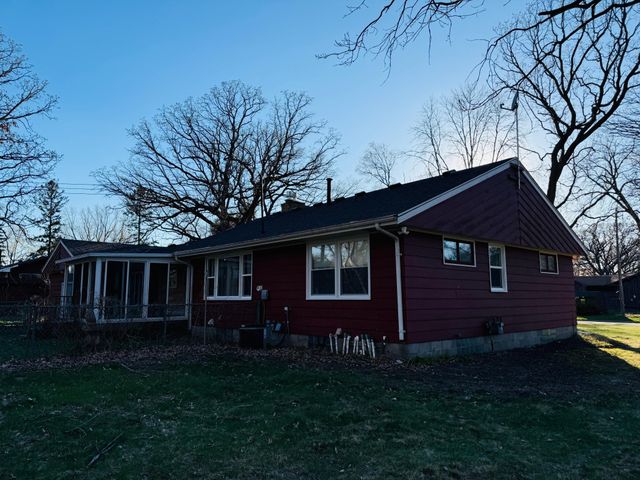 8431 Palm Street NW, Coon Rapids, MN 55433