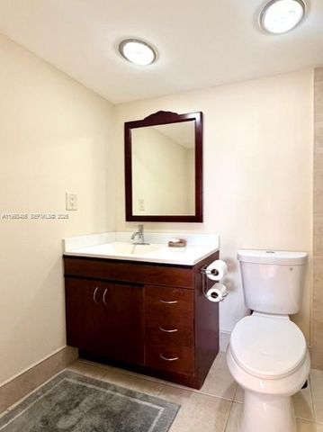 3901 S Ocean Drive 7M, Hollywood, FL 33019