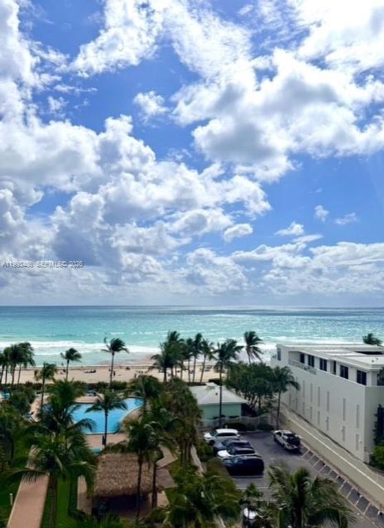 3901 S Ocean Drive 7M, Hollywood, FL 33019