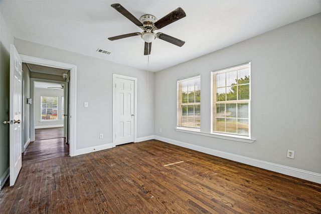 3607 Lee Street, Greenville, TX 75401