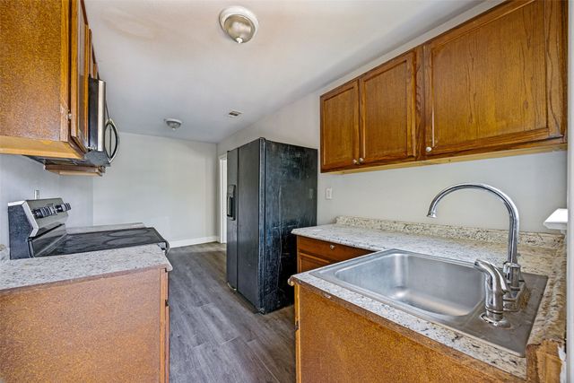 3607 Lee Street, Greenville, TX 75401