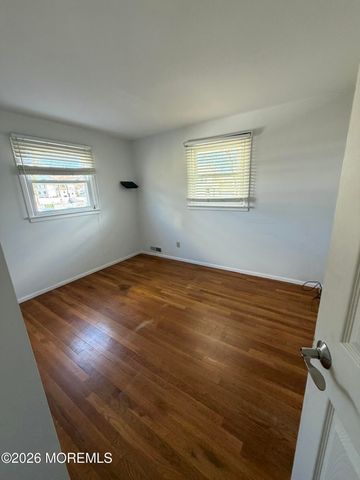 6 Barbara Lane, Oakhurst, NJ 07755