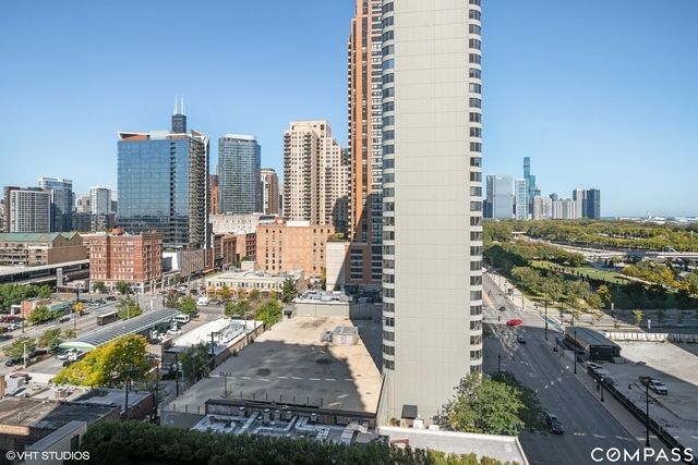 1250 S Michigan Avenue 1303, Chicago, IL 60605