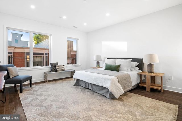 1327 S CAPITOL ST, Philadelphia, PA 19146