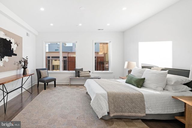 1327 S CAPITOL ST, Philadelphia, PA 19146