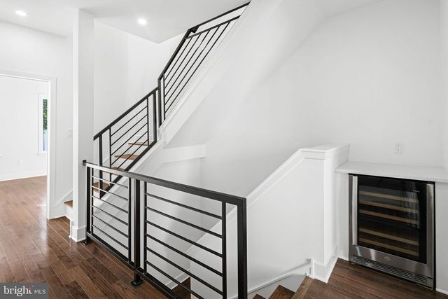 1327 S CAPITOL ST, Philadelphia, PA 19146