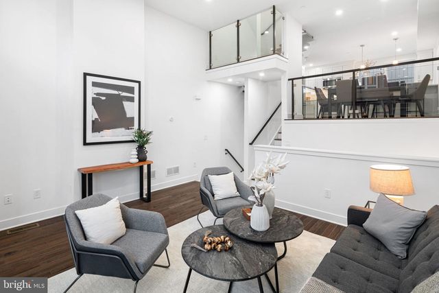 1327 S CAPITOL ST, Philadelphia, PA 19146