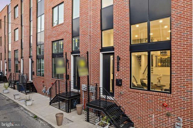 1327 S CAPITOL ST, Philadelphia, PA 19146