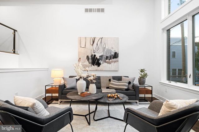 1327 S CAPITOL ST, Philadelphia, PA 19146