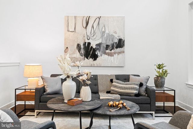 1327 S CAPITOL ST, Philadelphia, PA 19146