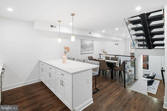 1327 S CAPITOL ST, Philadelphia, PA 19146