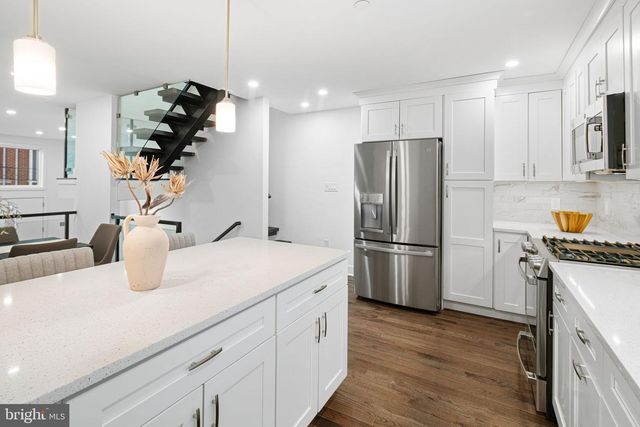 1327 S CAPITOL ST, Philadelphia, PA 19146