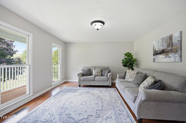 189 Shaw Street, Lebanon, VA 24266