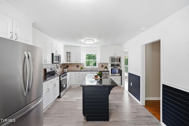 189 Shaw Street, Lebanon, VA 24266