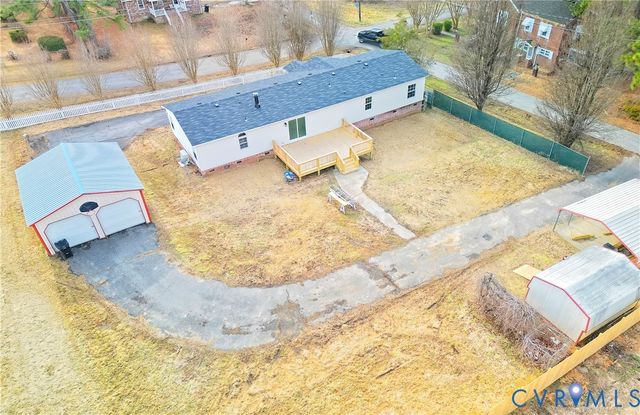 806 Lunenburg Ave, Victoria, VA 23974