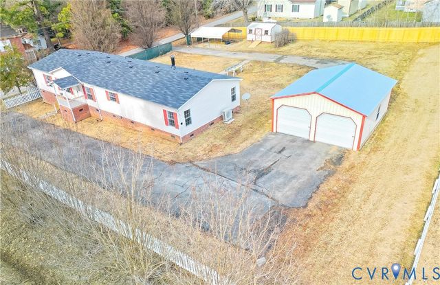 806 Lunenburg Ave, Victoria, VA 23974