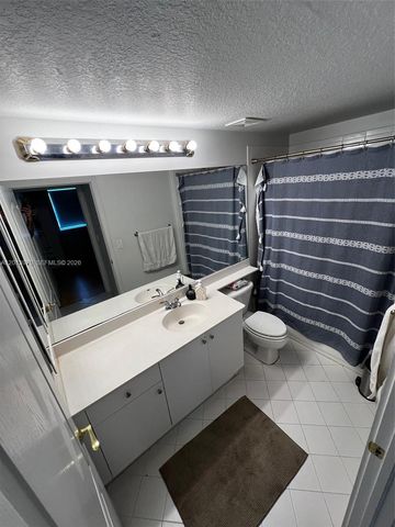 10710 NW 66th St 505, Doral, FL 33178
