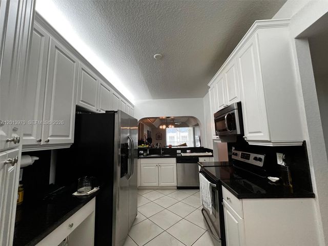 10710 NW 66th St 505, Doral, FL 33178