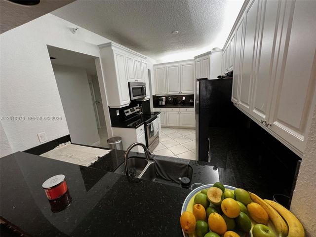 10710 NW 66th St 505, Doral, FL 33178